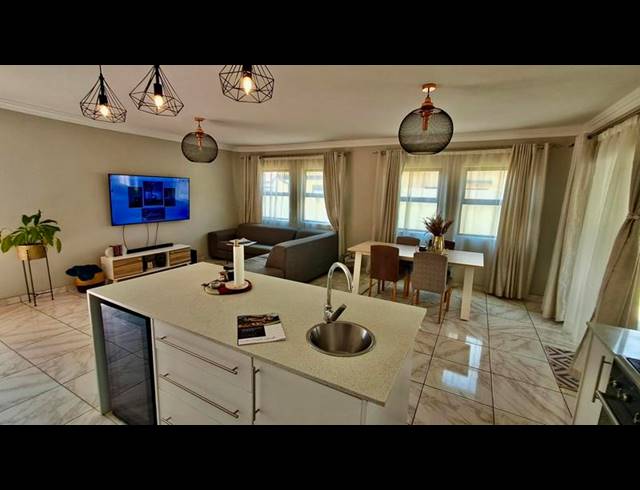 3 BEDROOM PROPERTY TO RENT IN WILLOW PARK MANOR